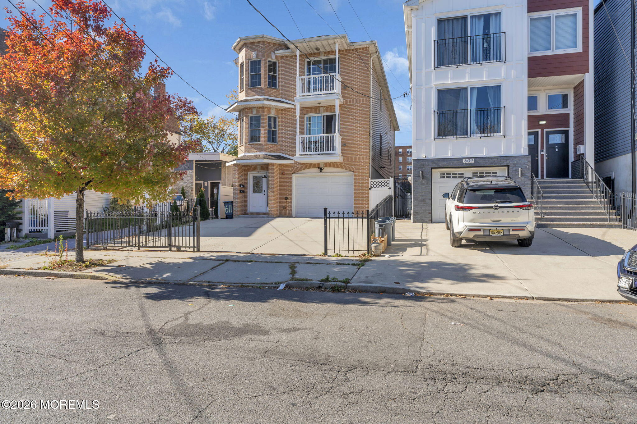 611 Hunterdon Street Newark NJ 07108