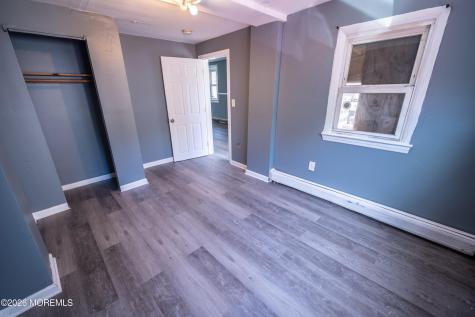 71 Oak Street Keansburg NJ 07734
