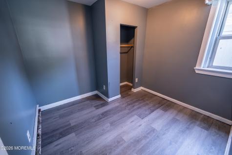 71 Oak Street Keansburg NJ 07734