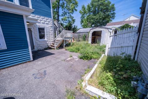 71 Oak Street Keansburg NJ 07734