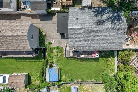 71 Oak Street Keansburg NJ 07734