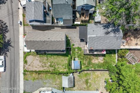 71 Oak Street Keansburg NJ 07734
