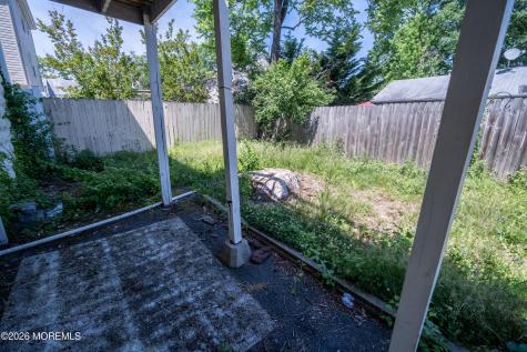 71 Oak Street Keansburg NJ 07734