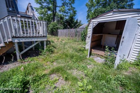 71 Oak Street Keansburg NJ 07734