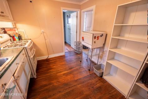 71 Oak Street Keansburg NJ 07734