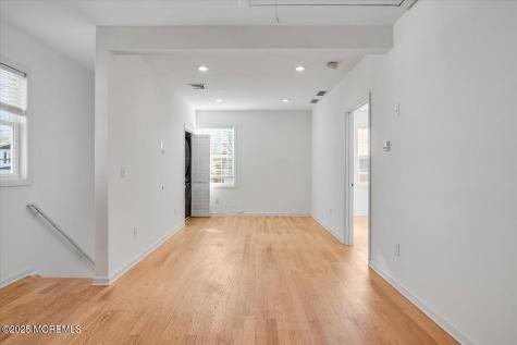 23 Carlton Street S Edison NJ 08837