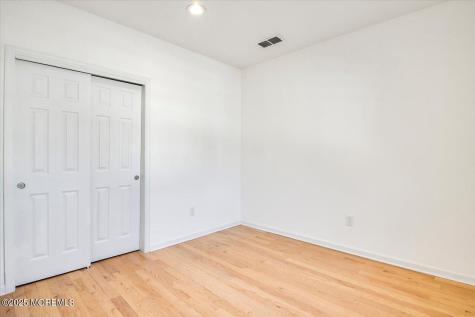 23 Carlton Street S Edison NJ 08837