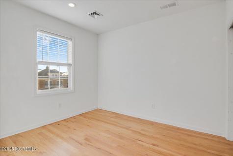 23 Carlton Street S Edison NJ 08837