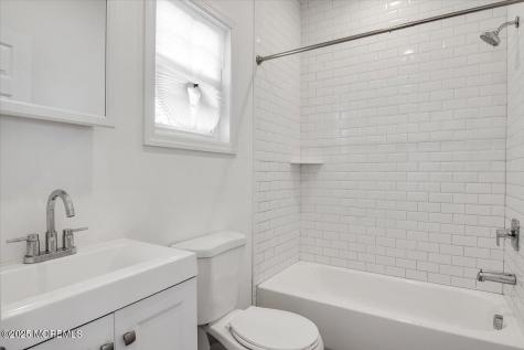 23 Carlton Street S Edison NJ 08837
