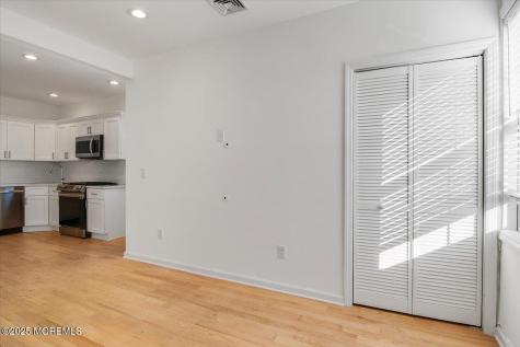 23 Carlton Street S Edison NJ 08837