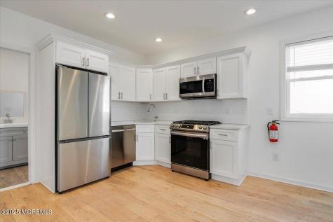 23 Carlton Street S Edison NJ 08837