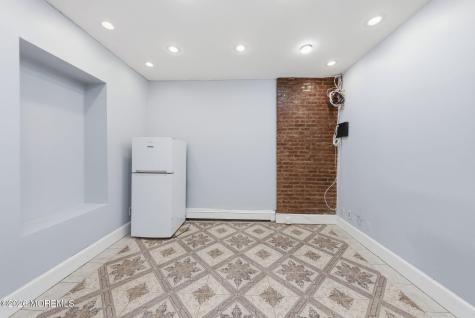 718 W Side Avenue Jersey City NJ 07306
