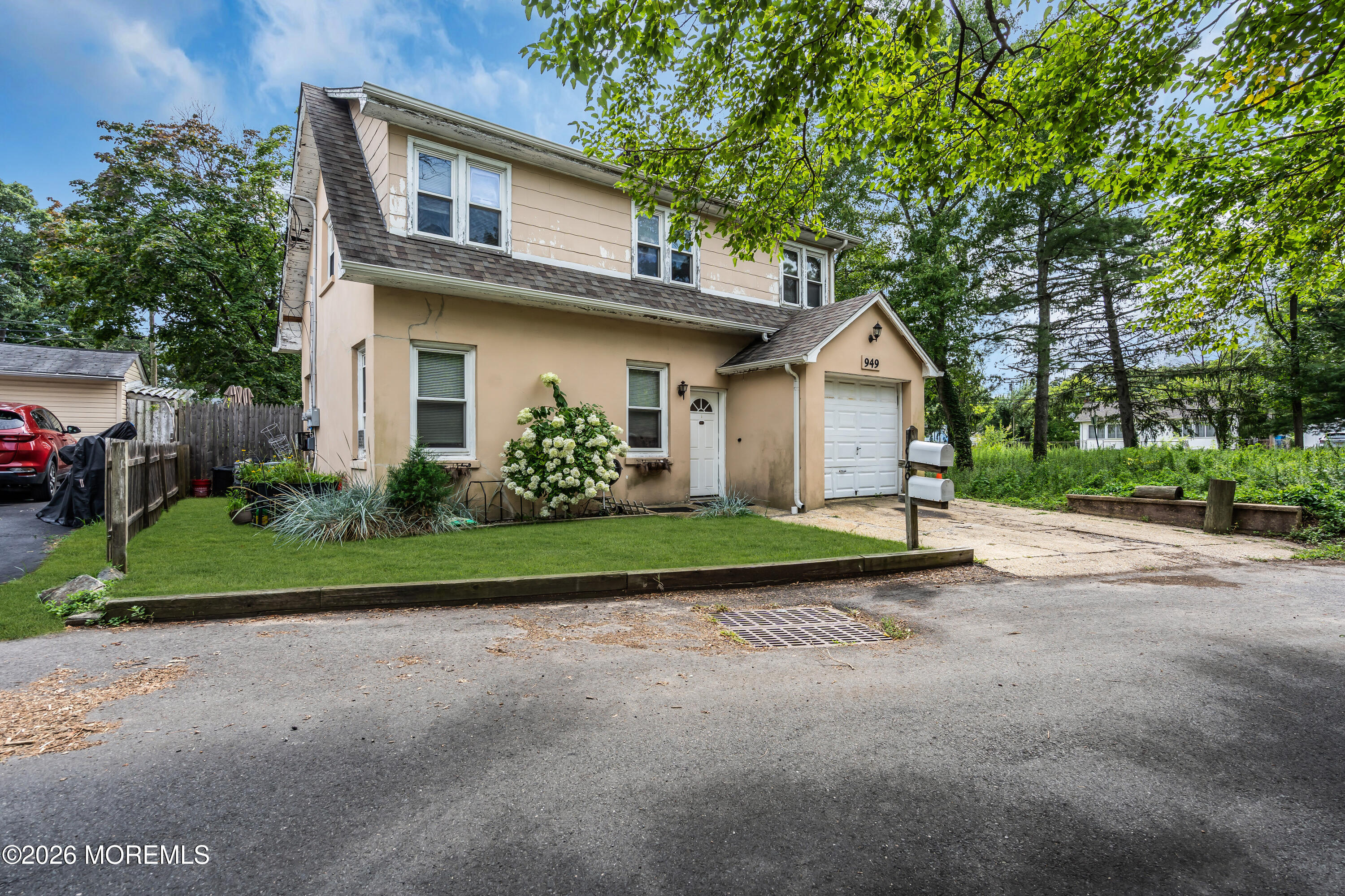 949 Round Avenue Brick NJ 08723