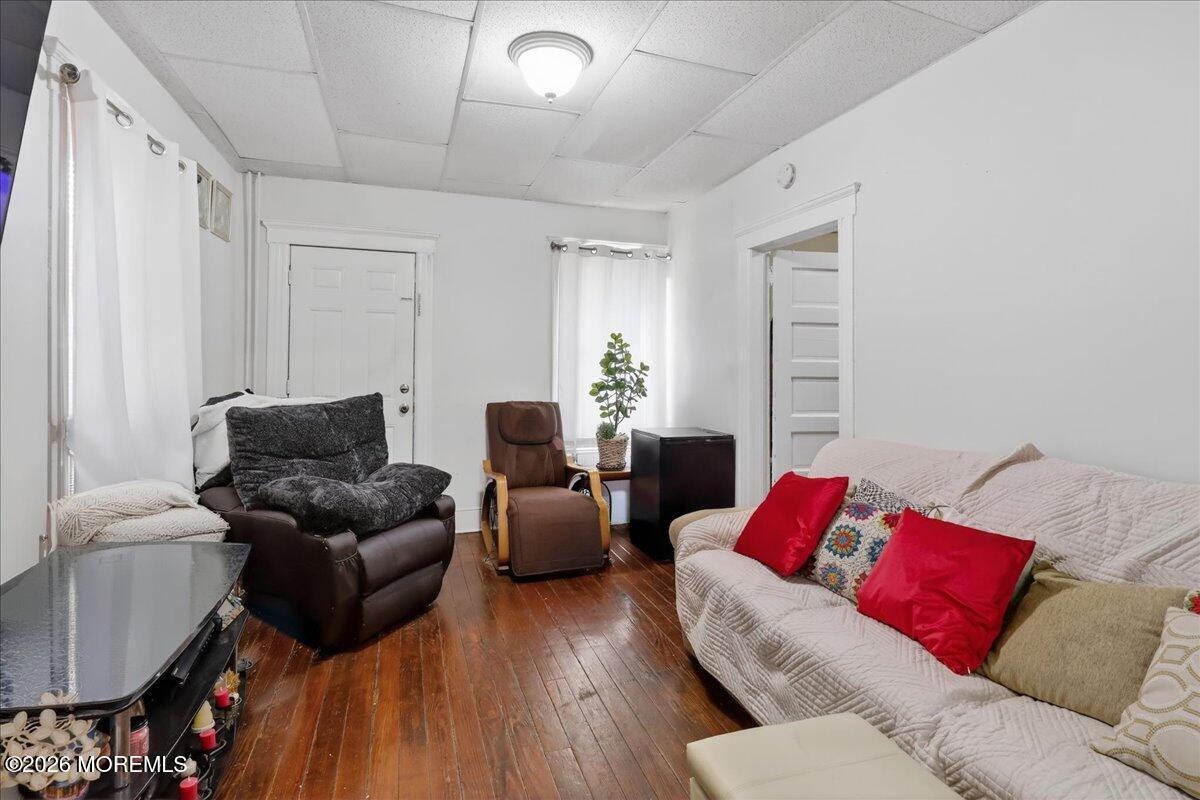 72 Pulaski Avenue Carteret NJ 07008