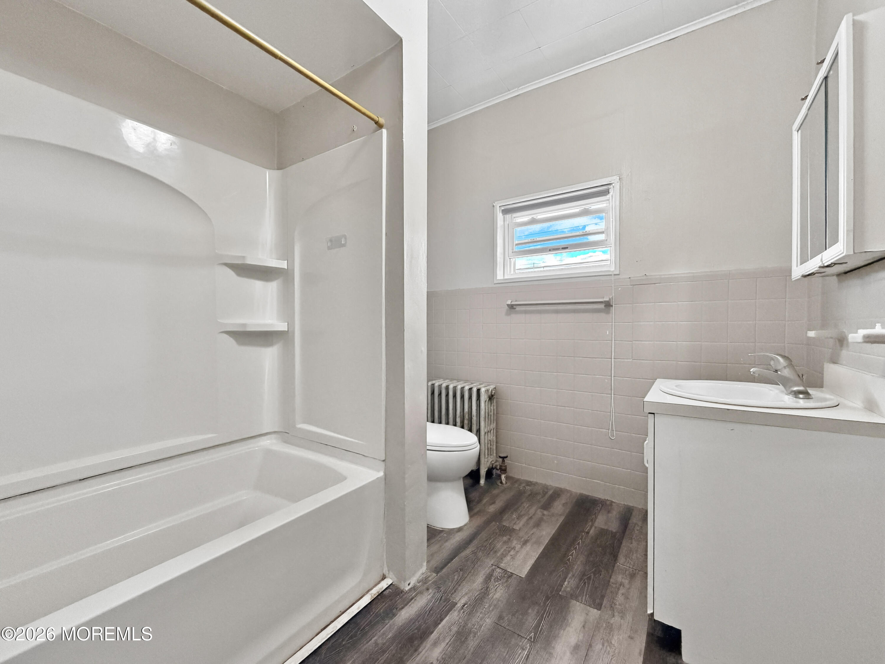 733 Schuyler Avenue Lyndhurst NJ 07071