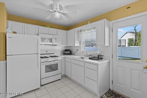 1003 Hollywood Boulevard Point Pleasant NJ 08742