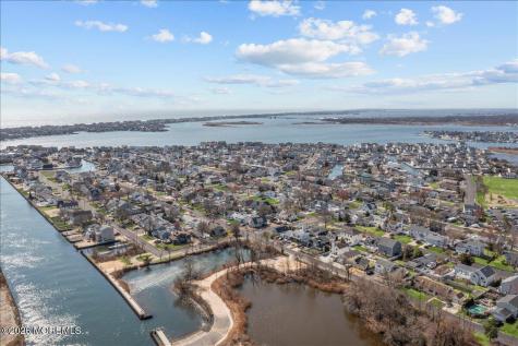 1003 Hollywood Boulevard Point Pleasant NJ 08742
