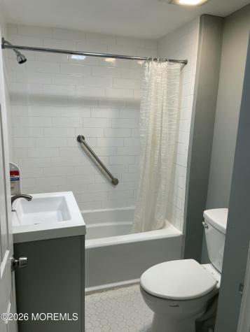 2402 Auburn Terrace Atlantic City NJ 08400