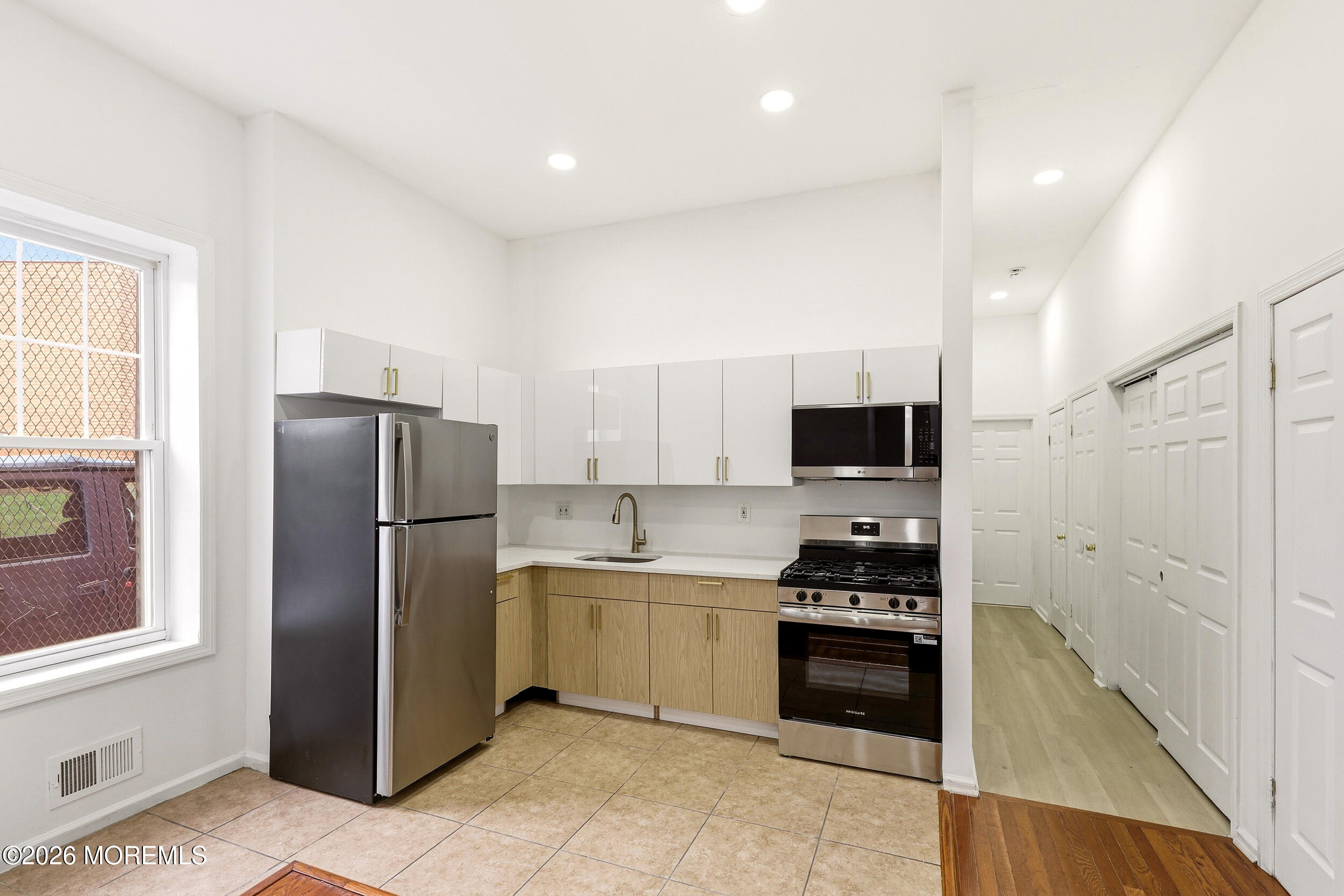 132 Court Street Newark NJ 07103