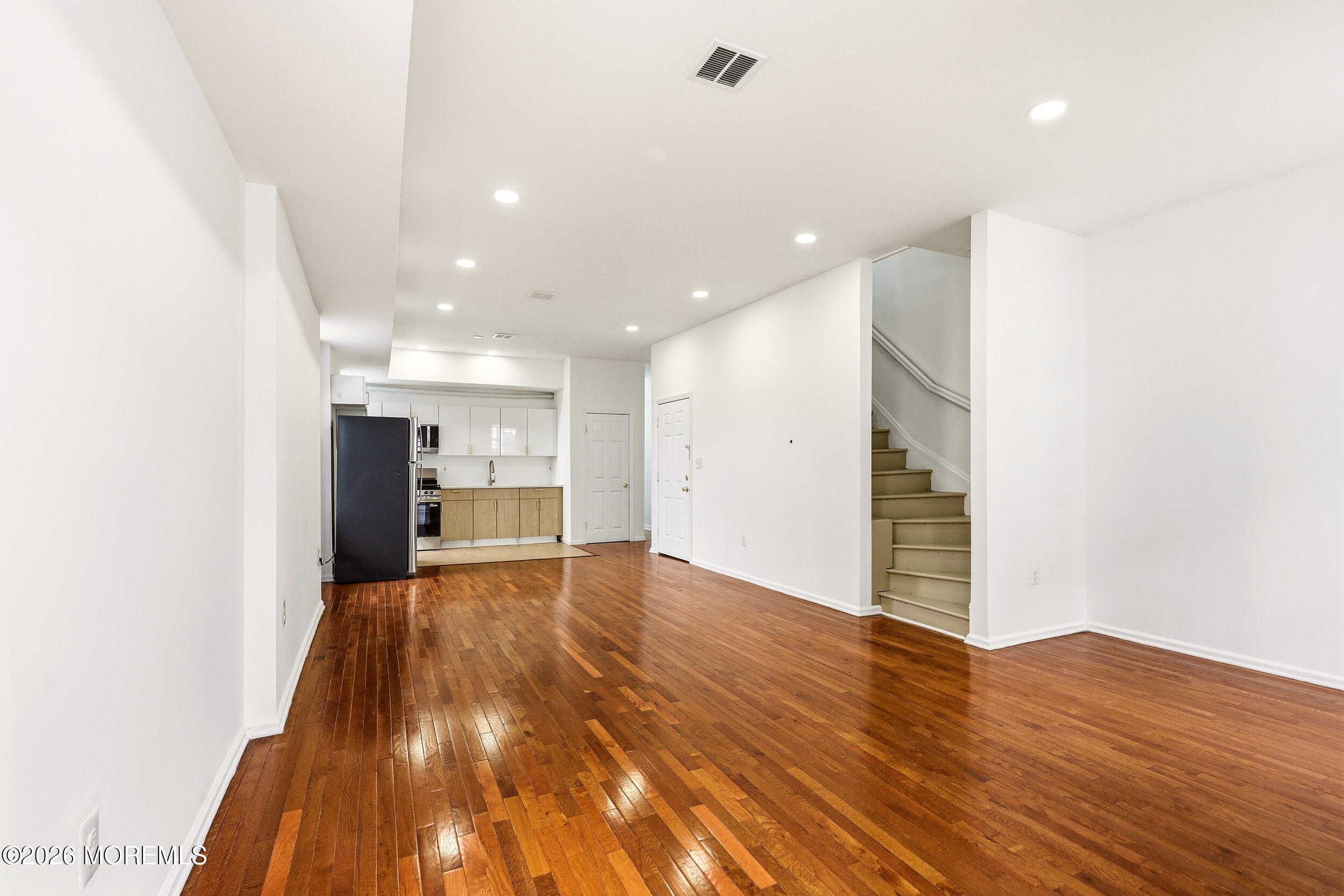 132 Court Street Newark NJ 07103