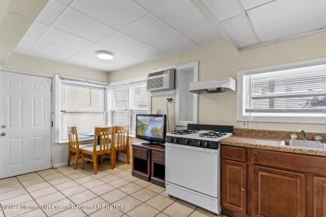 43 Lincoln Avenue Seaside Heights NJ 08751