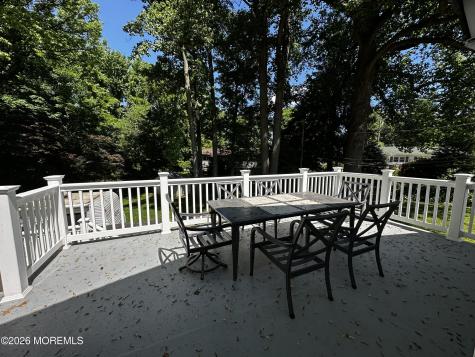 1 Thompson Drive Leonardo NJ 07737