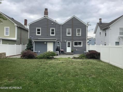 242 1st Street Keyport NJ 07735