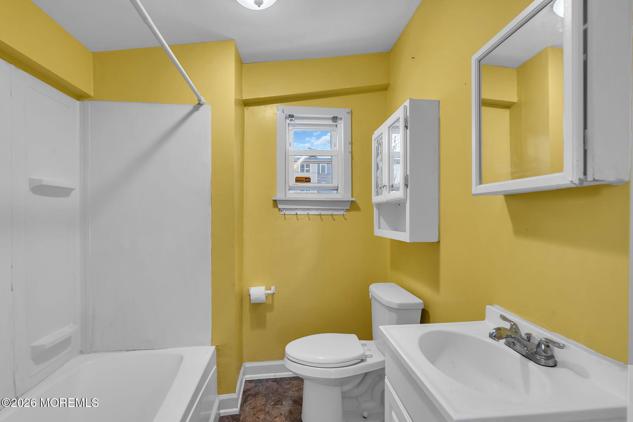 102 E Poplar Avenue Wildwood NJ 08260