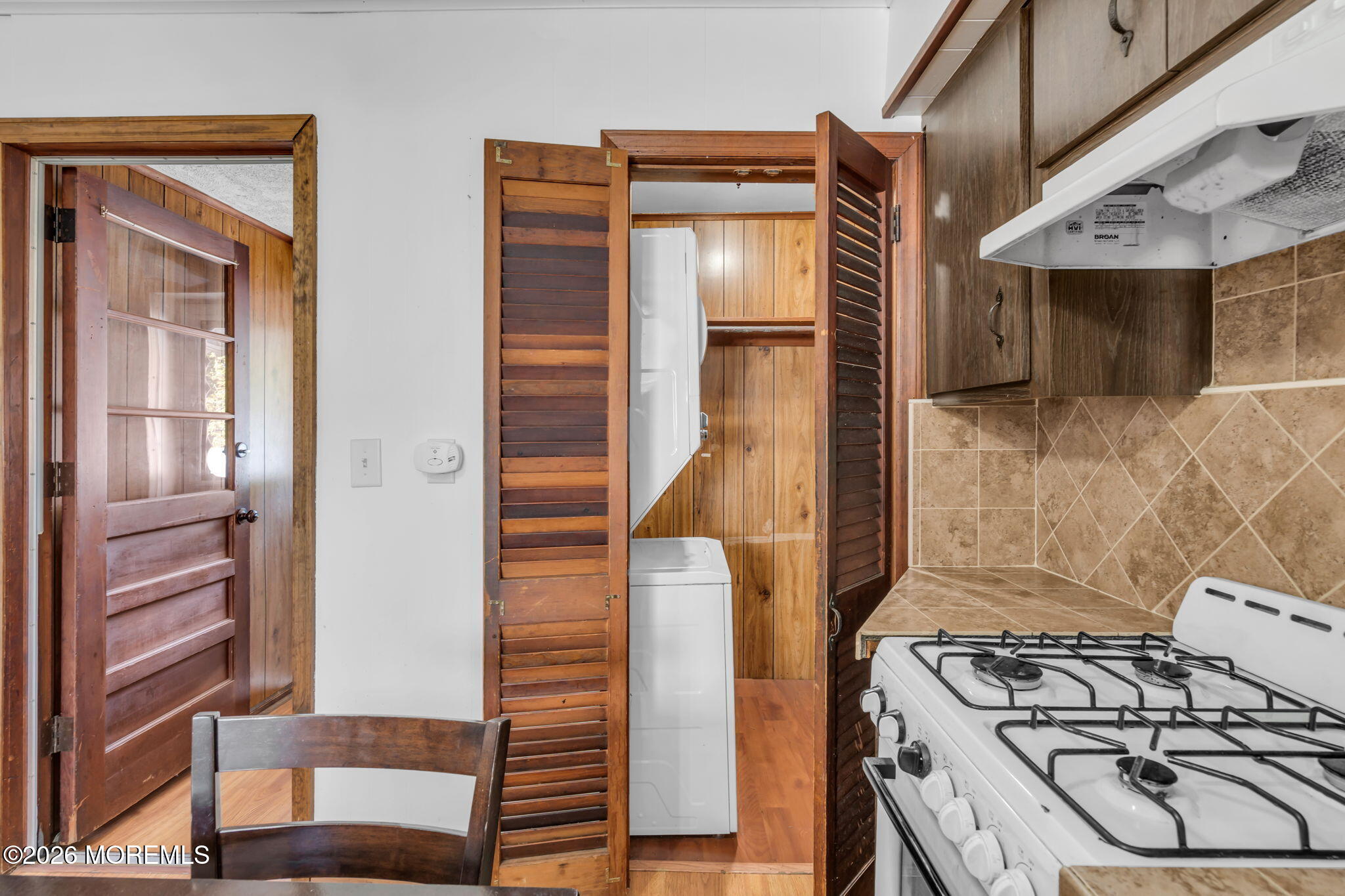 27 Thomas Street South River NJ 08882