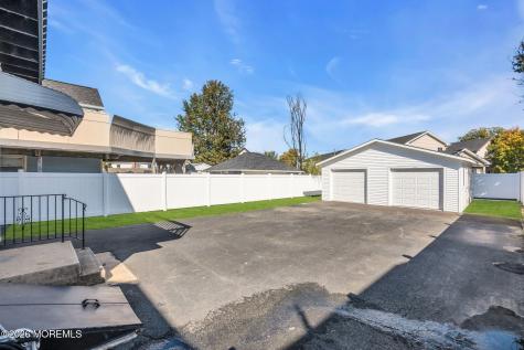 27 Thomas Street South River NJ 08882