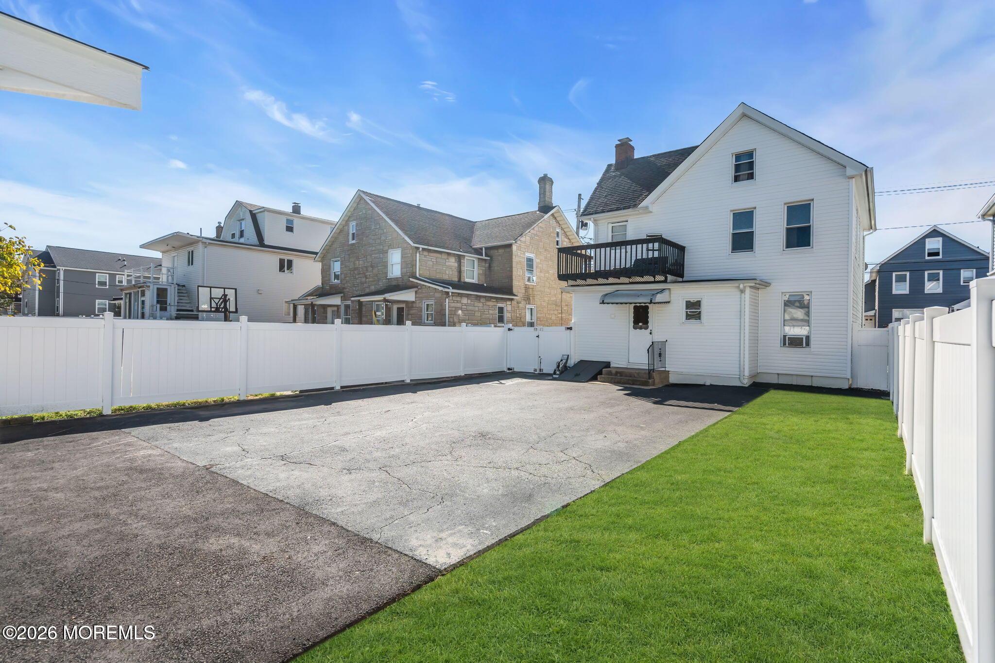 27 Thomas Street South River NJ 08882