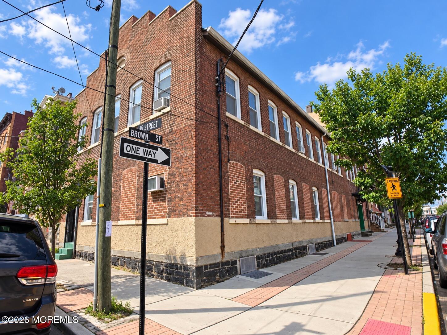 4501 Brown Street Union City NJ 07087