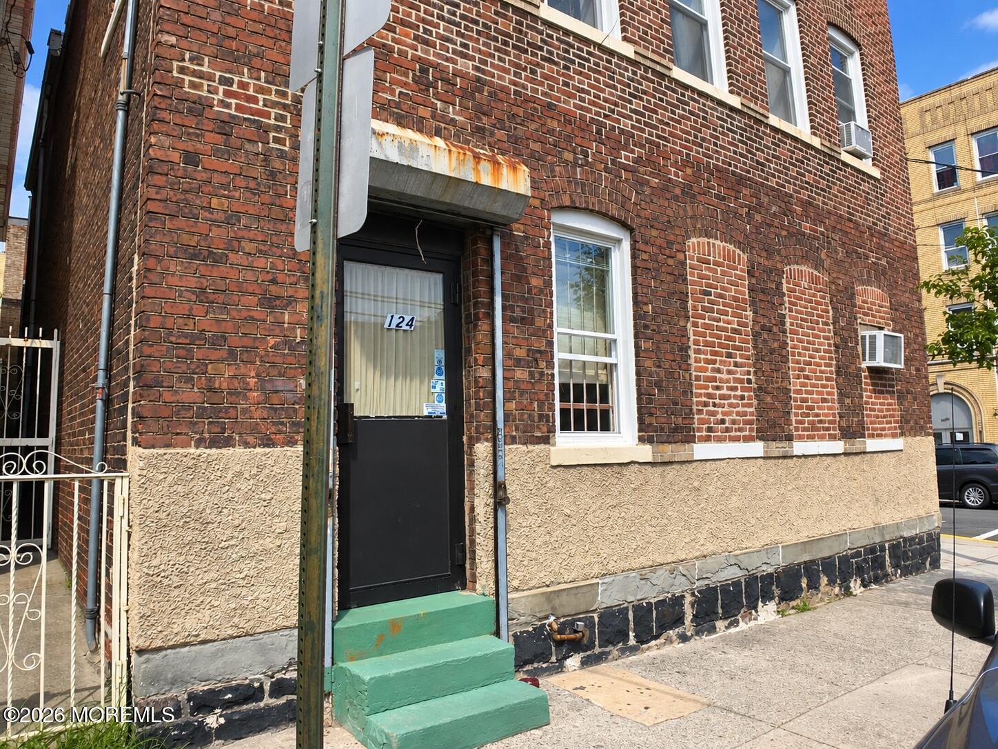 4501 Brown Street Union City NJ 07087