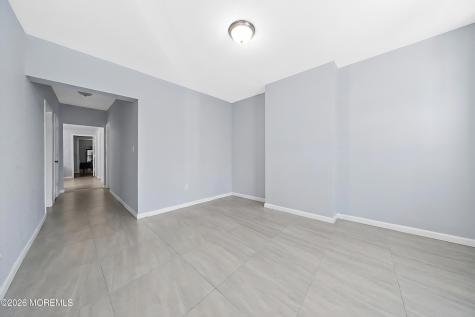 313 Livingston Street Elizabeth NJ 07206
