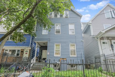 16 Alexander Street Newark NJ 07106