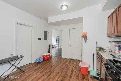 16 Alexander Street Newark NJ 07106
