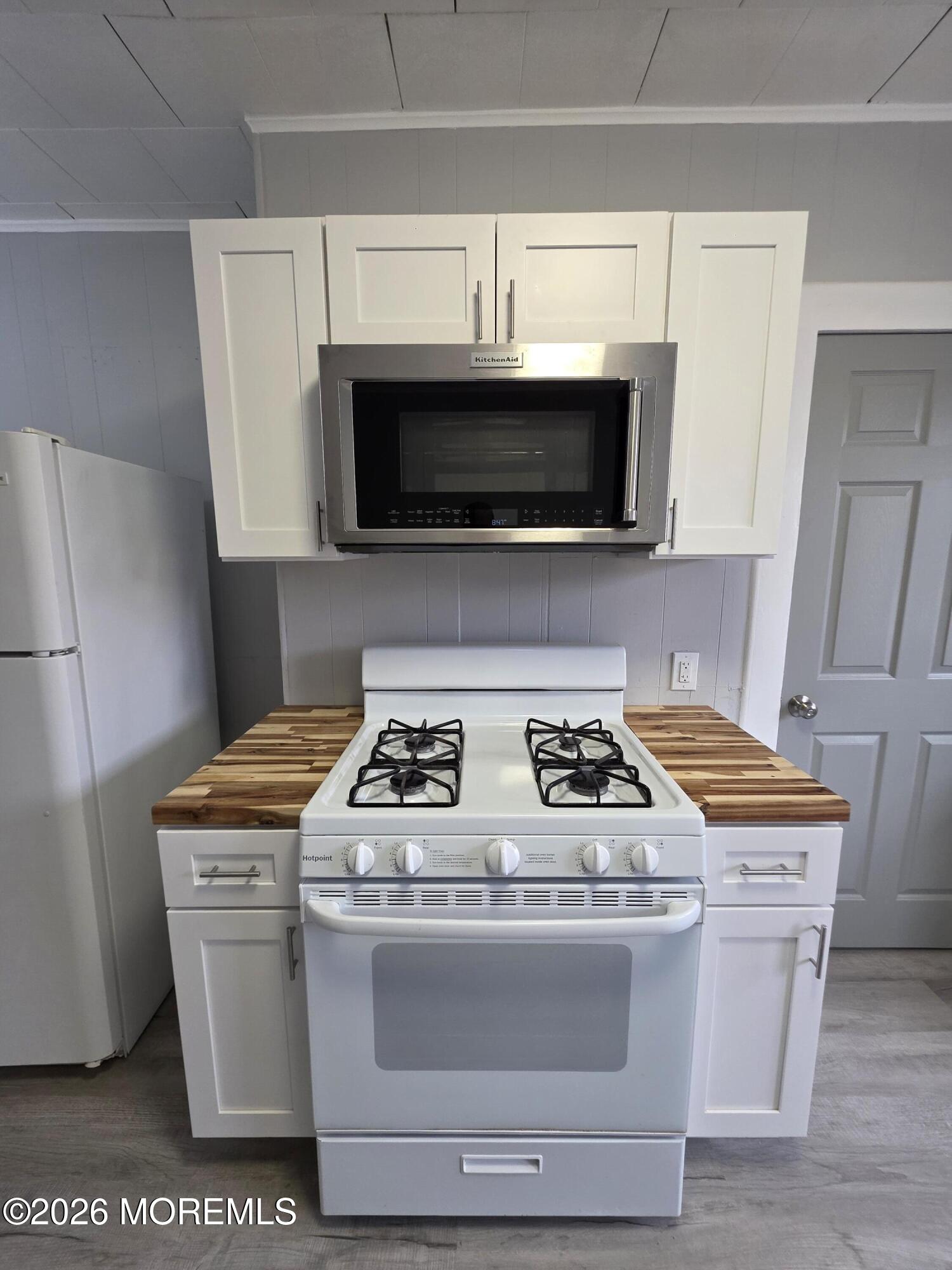 35 4th Street Highlands NJ 07732