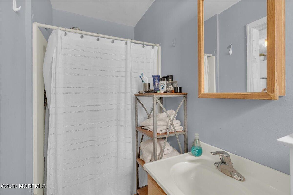 81 Wallace Street Red Bank NJ 07701