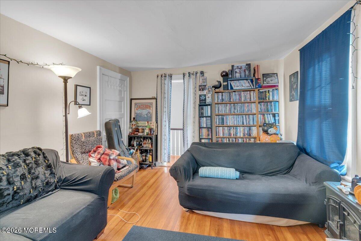81 Wallace Street Red Bank NJ 07701
