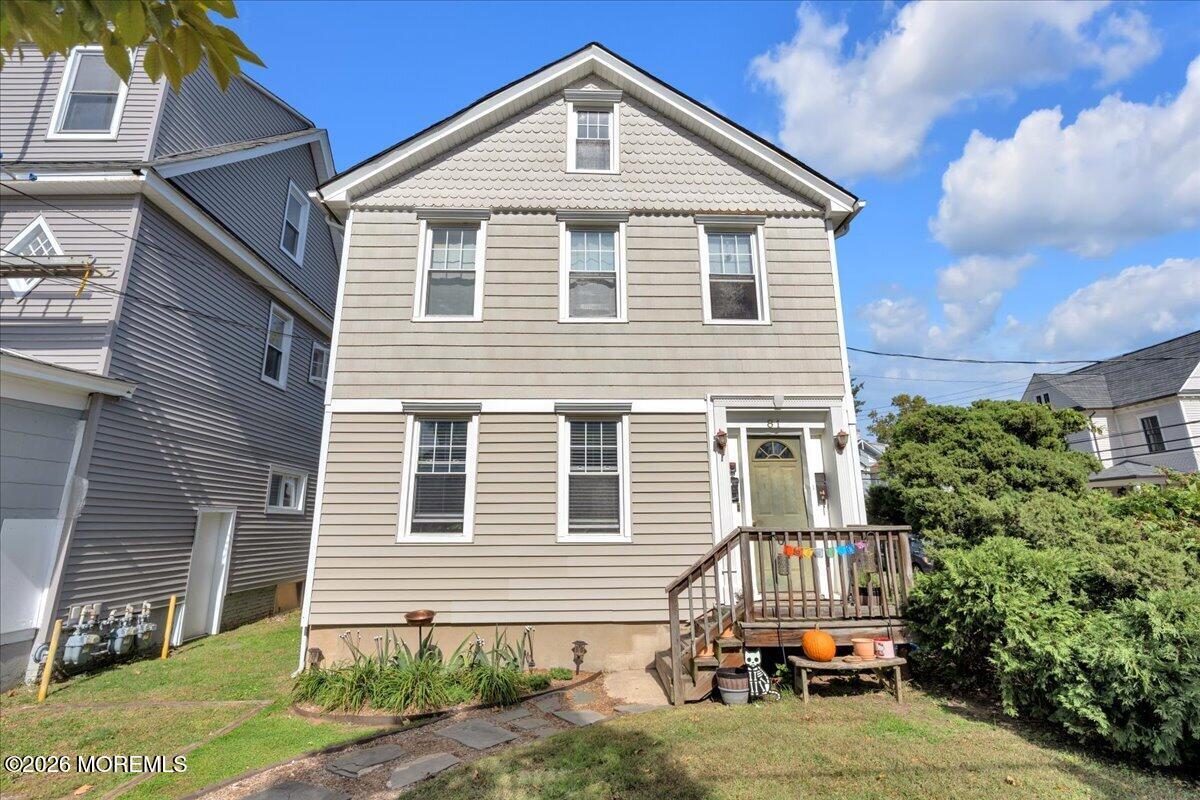 81 Wallace Street Red Bank NJ 07701