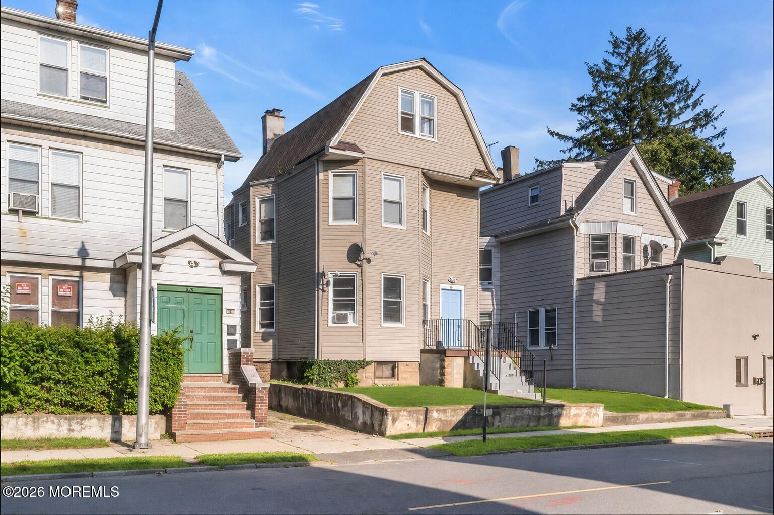 296-298 N Park Street East Orange NJ 07017