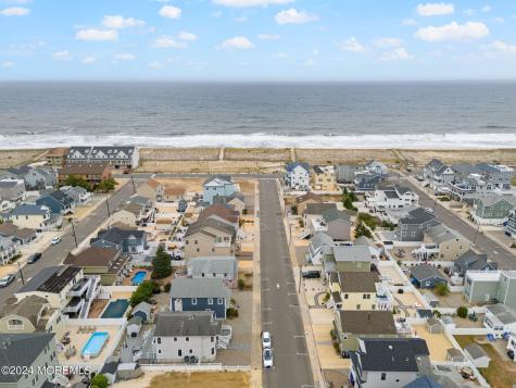 15 7th Avenue Seaside Heights NJ 08751
