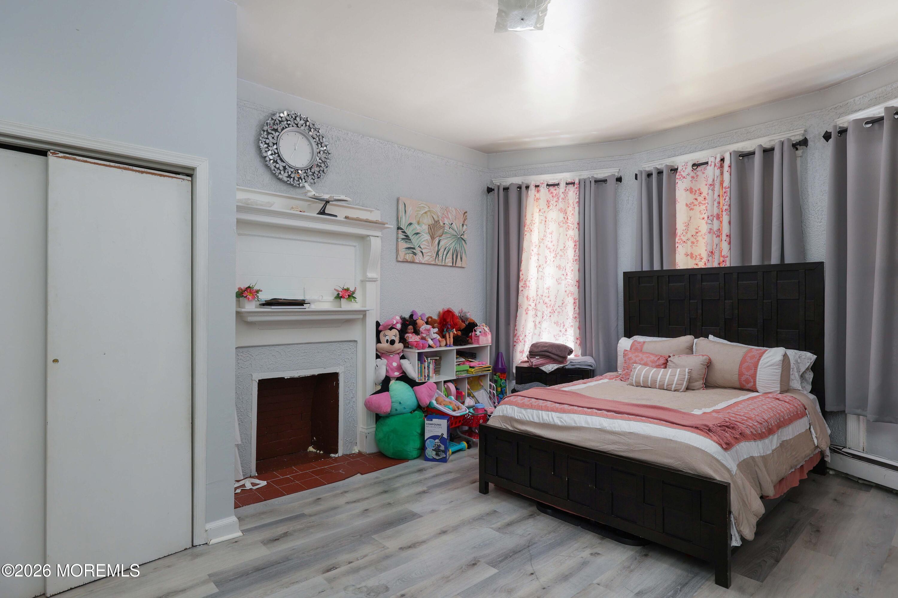 92 Chestnut Street East Orange NJ 07018