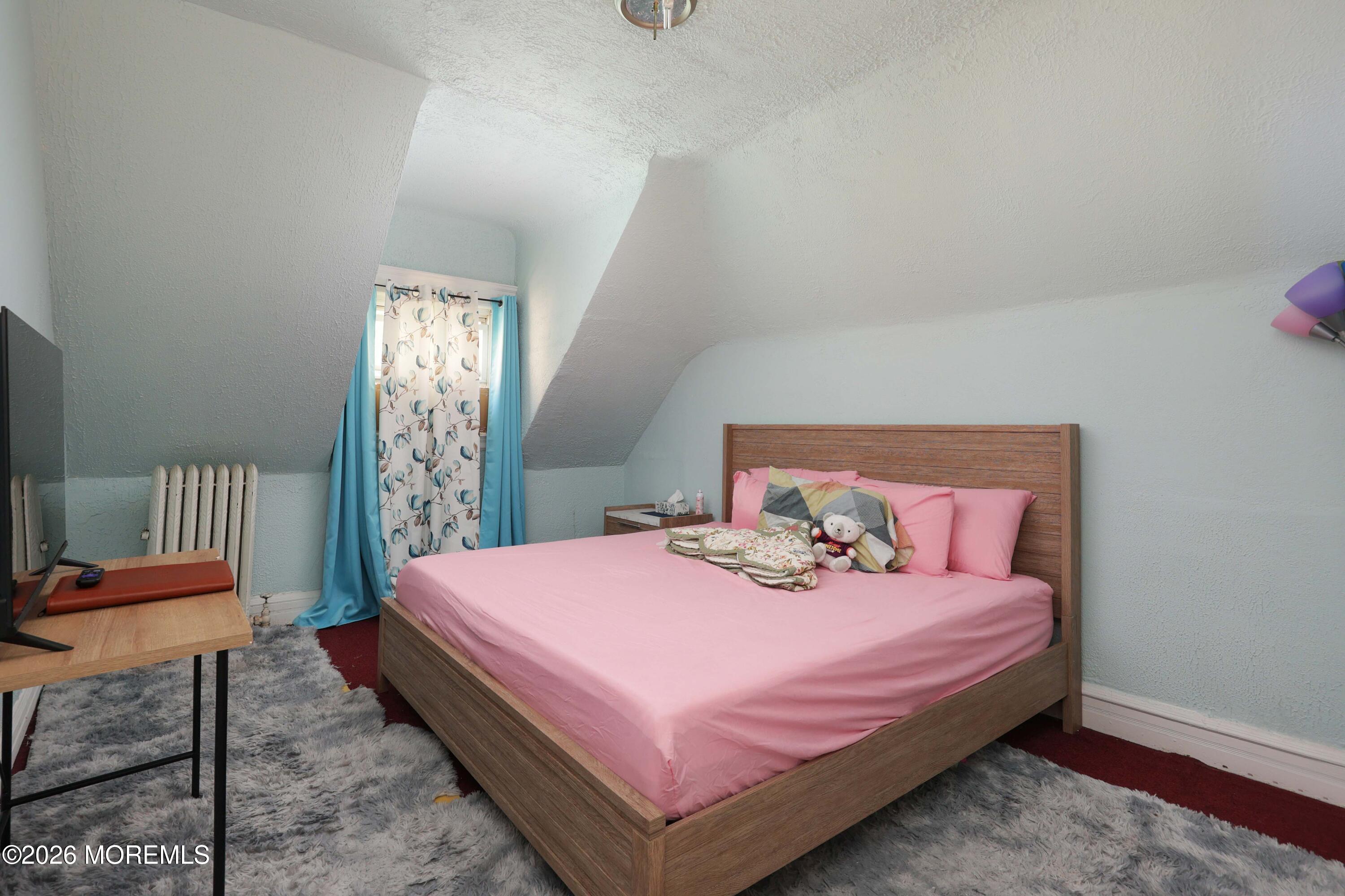 92 Chestnut Street East Orange NJ 07018