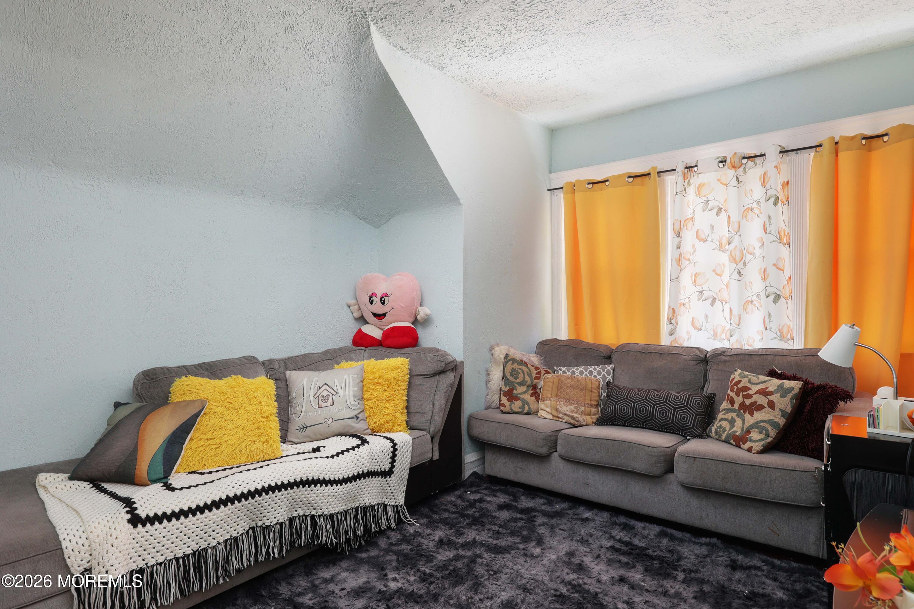 92 Chestnut Street East Orange NJ 07018