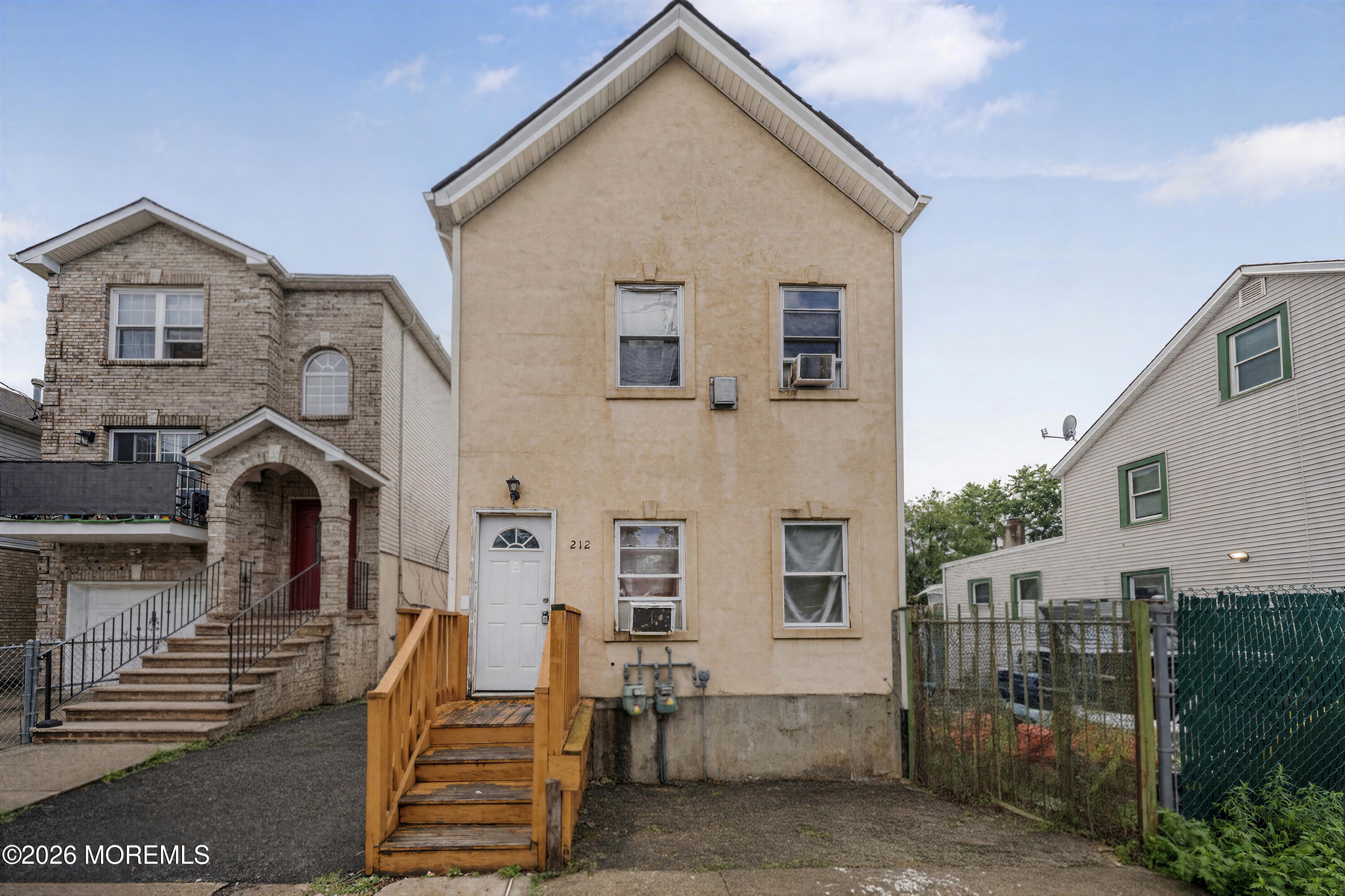 212 Port Avenue Elizabeth NJ 07206