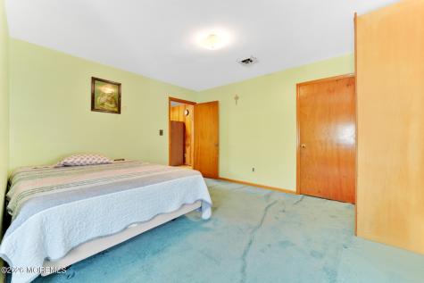 335 Maple Place Keyport NJ 07735