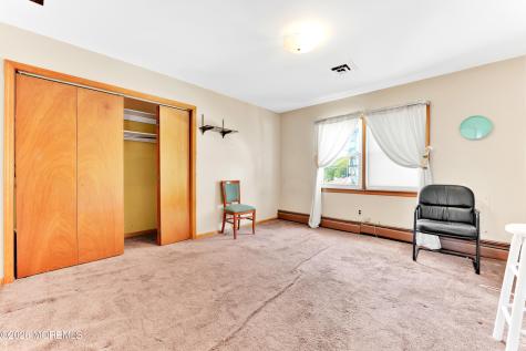 335 Maple Place Keyport NJ 07735