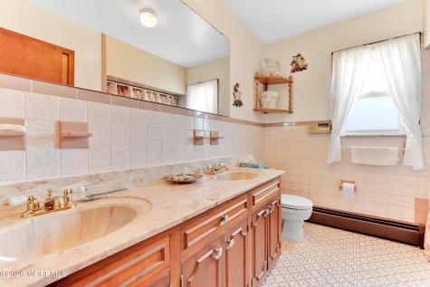 335 Maple Place Keyport NJ 07735