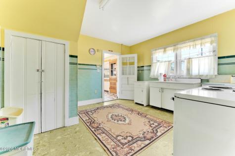 335 Maple Place Keyport NJ 07735